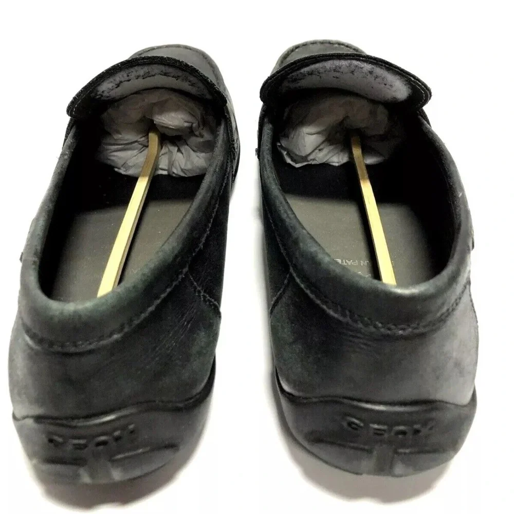 Geox Big Kids’ J New Fast, Black Slip-On Shoes, Boys’ Size 6.5M